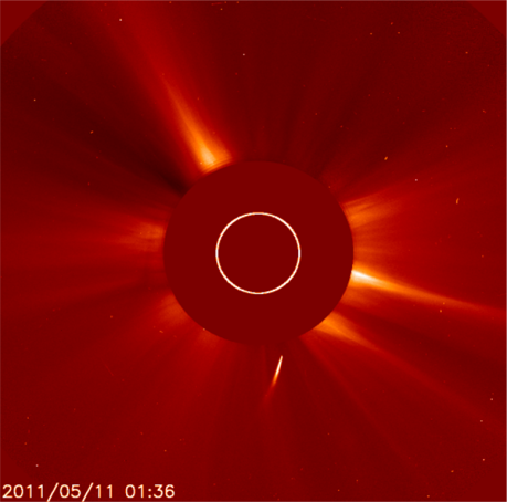 11 de mayo 2011 – Impacto Cometa contra el Sol Cometa-11052011